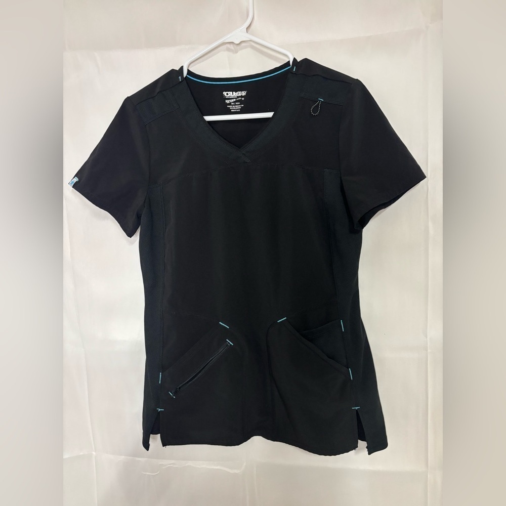 Womens size XS scrubs shirt, #F870